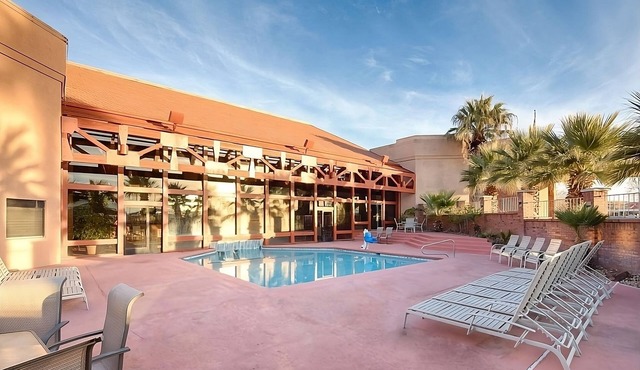 Make Your Trip More Enjoyable at Red Lion Hotel! Business Center, Restaurant! in St. George
