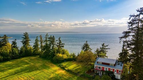 Maxwelton Aerie by AvantStay