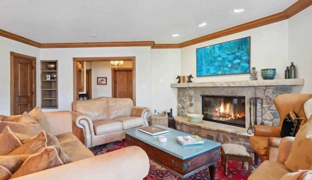 McCoy Peak 204 - 4 Bedroom Residence