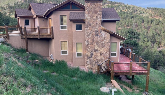 Modern Mountain Haven