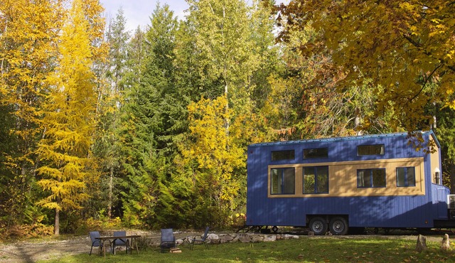 Modern Private Tiny Home in the Forest