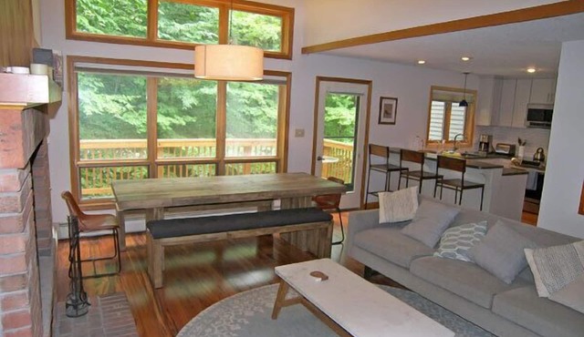 Multi-level, spacious, AC/FP, wood view, deck, swim club. F1344 by LRS in Lincoln