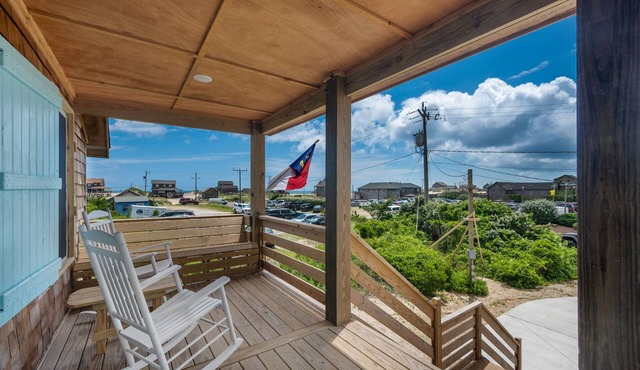 Nags Head 364: Pet Friendly, Newly Remodeled, Oceanside, Short Stays Anytime!