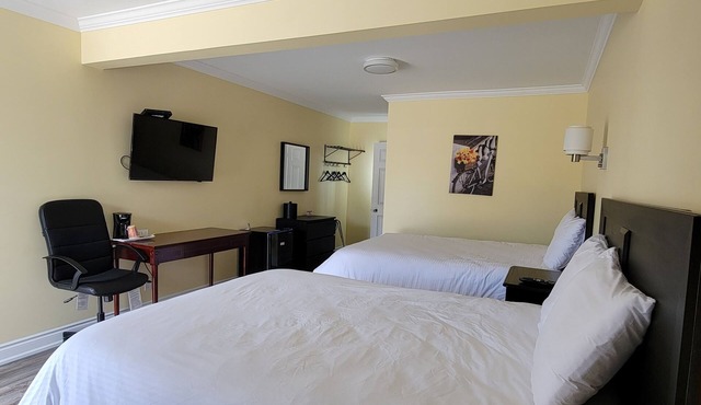 North Shore Wayside Inn
