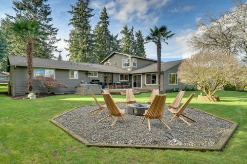 NW Family Oasis: 6BR Modern Gem Near Rainier!