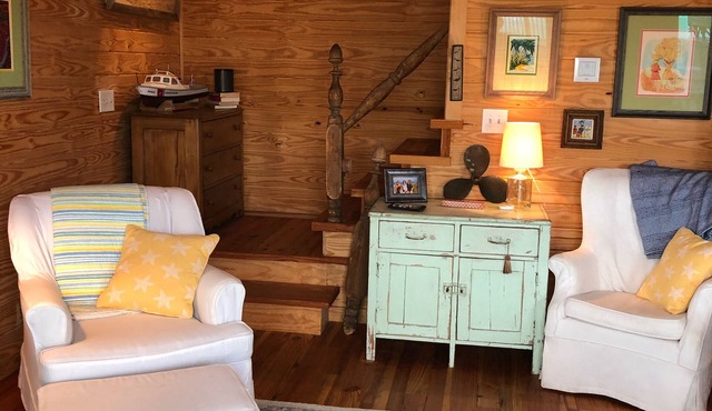 Ocean Views Galore! South Nags Head- Only Steps to Beach (Harvest Moon) 8523D