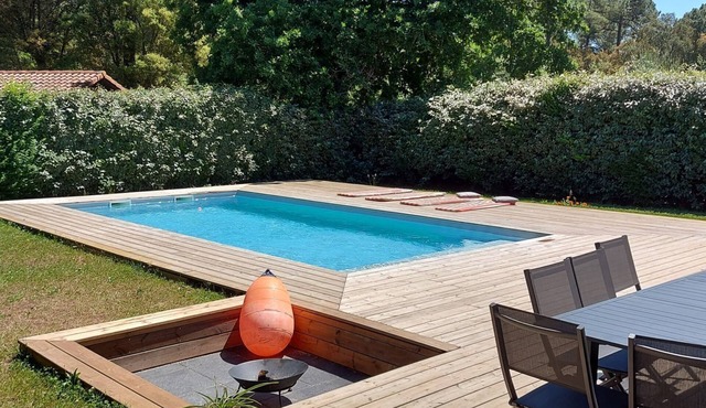 Oceanfront pool villa in Labenne