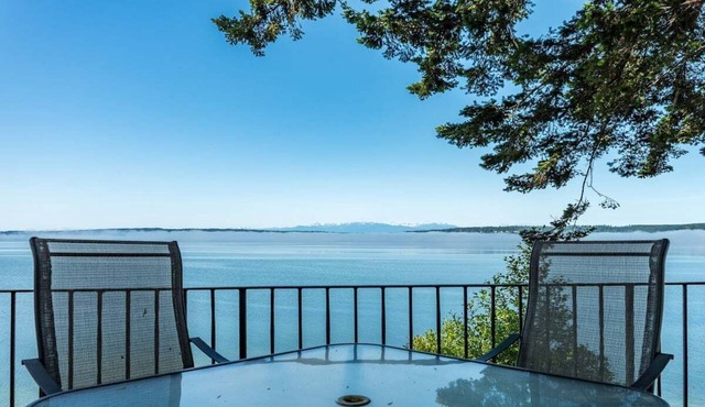 Perch - Breezy Point Hideout: Waterfront w/Beach, Kayak, Paddle