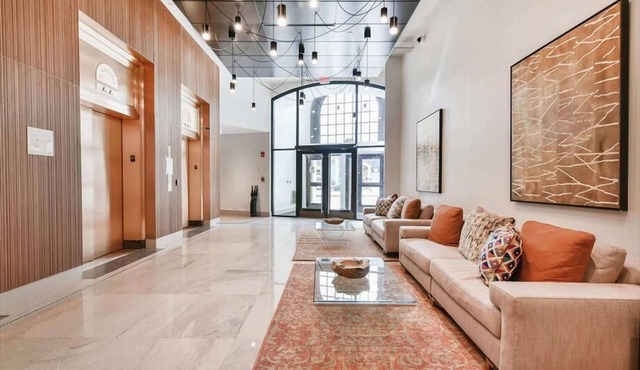 Perfect for Nurses! Spacious 2BR | near Tufts Medical