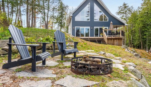 Private Whitestone Lake Lakefront Rental Cottage