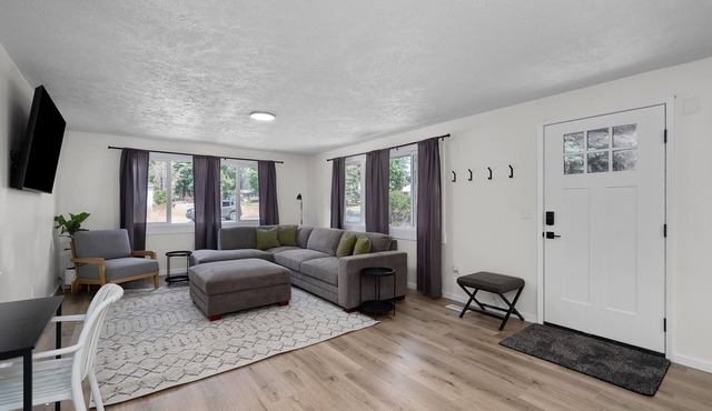 Quaint Spokane Valley Home