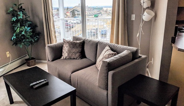 Quiet 2BR2Bath Condo Stony Plain Close to Westview Hospital w/ U/G Parking