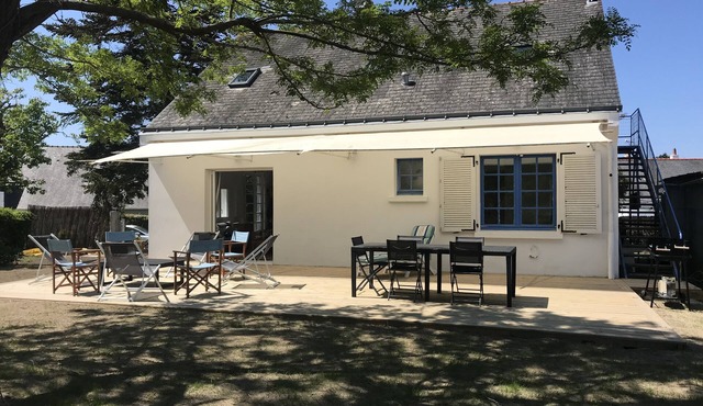 Quimiac Mesquer Beach House for 11 People in Mesquer