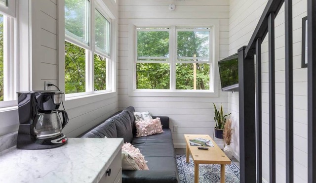 Riverside Luxury Tiny House w/Treehouse Sauna, Hot Tub & Views Near Stowe