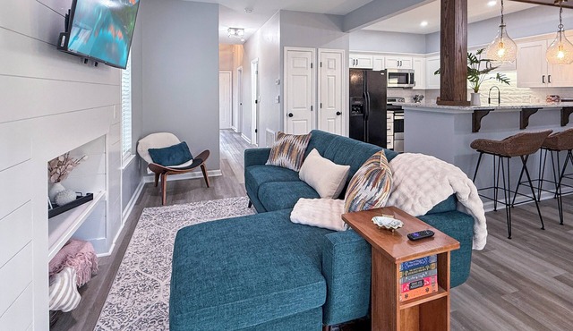 Salt & Reed ~ Near Novant & ILM Hospitals ~ 14+ Night Stays