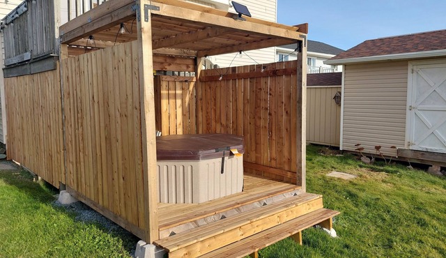 Seafront suite with year-round hot tub. in Eastern Passage