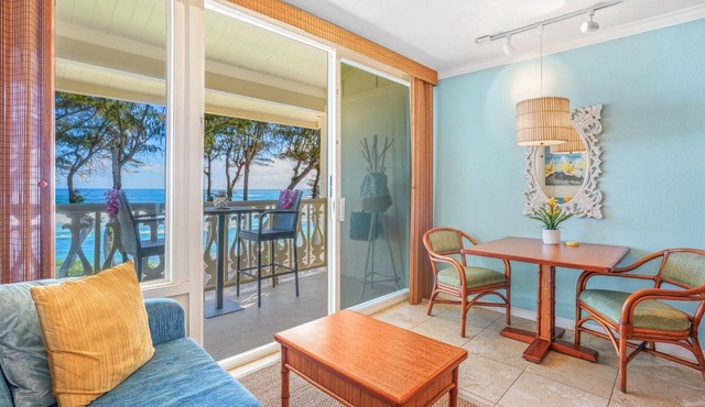 Serenity | Islander on the Beach Oceanfront Studio with AC