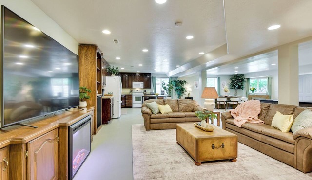 Shaded Patio and Fire Pit: Quiet Kaysville Home