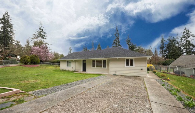 Single-Level 3BR Retreat, Step-Free & Family Ready