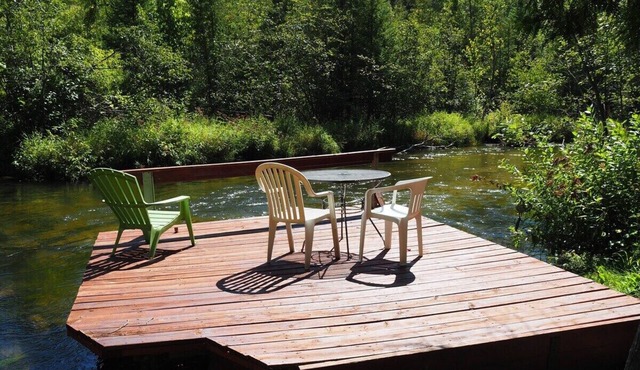 Sleeping Bear Riverside Cabins - Cabin #4