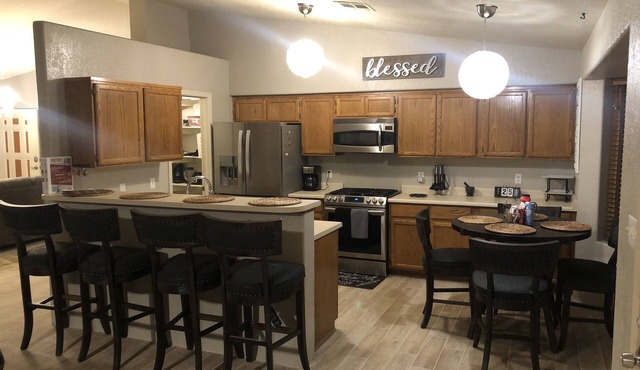 Spacious and centralized, 5-15 minutes from most local things