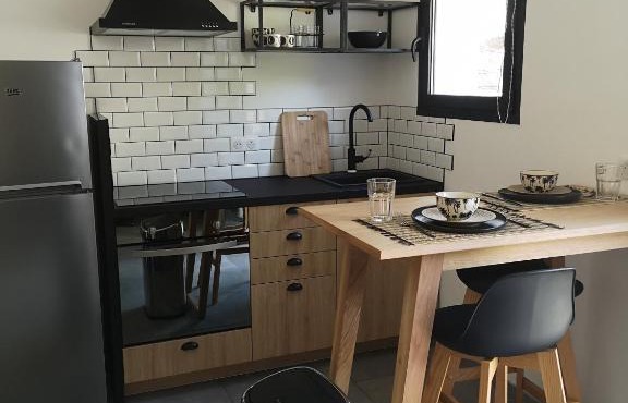 Studio style industriel in Barbaggio