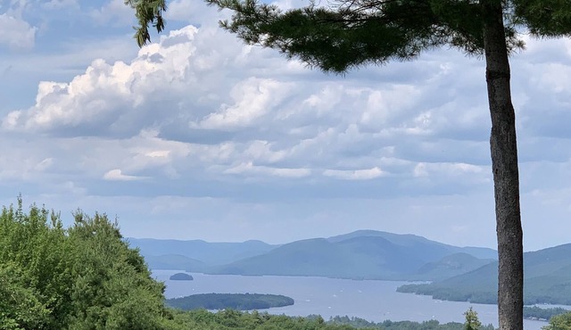 Swim, Golf, Ski, Stay! Meant2Be@Lake George has it all!