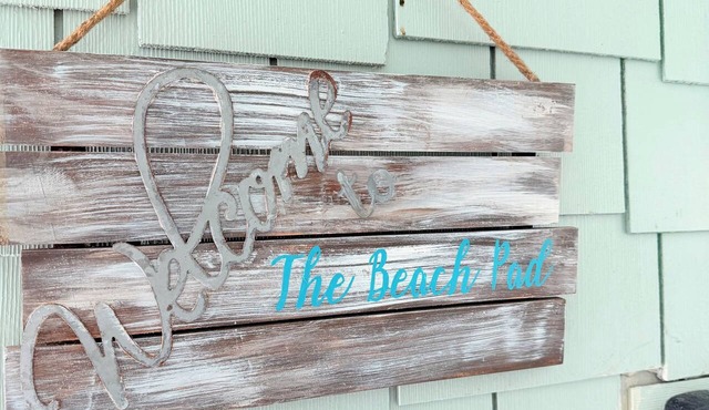 The Beach Pad: Bayside Serenity with Unforgettable Views. Pet-Friendly!