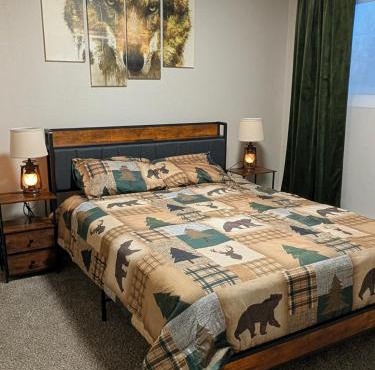 The Bear Den