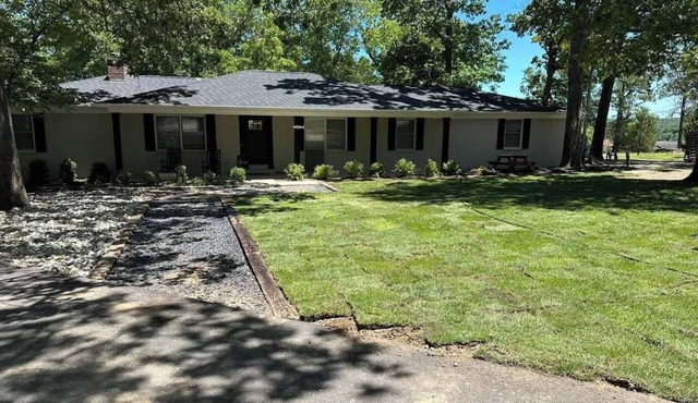The Lakehouse at Fish & Fiddle Family Resort & Extended Stay