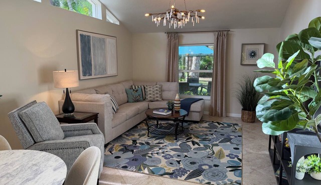 Tranquil setting 10 minutes from beach in sunny Sarasota! in Sarasota