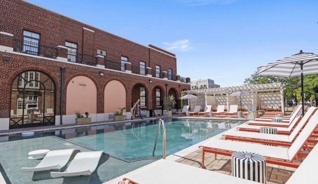 Upscale 2BR Retreat with Pool in NOLA