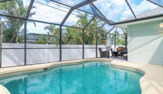 Venice Getaway 3 Bedrooms, private heated pool