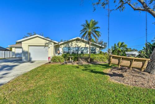 Venice Vacation Rental w/Pool, Near Beaches
