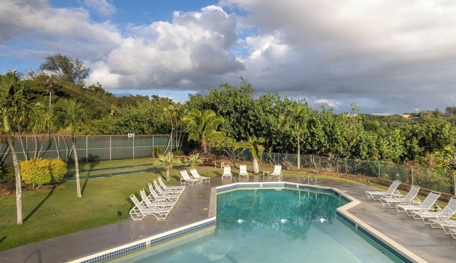 Walk to Kalapaki Beach – Onsite Pool, Tennis & Easy Access to Dining