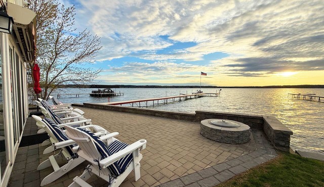 Waterfront, Lake Access with Private Dock, Patio, Sunsets, Close to Town, SPAC