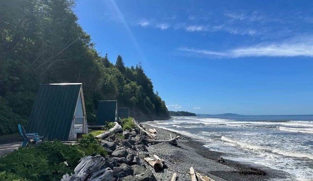 Whiskey Creek Beach Front A-Frame Site 10