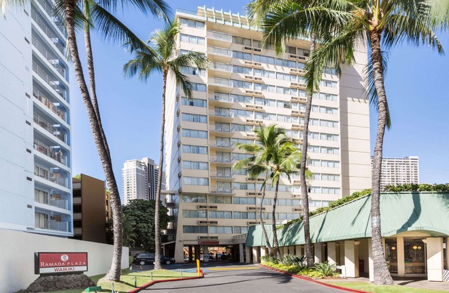 Ramada Plaza 