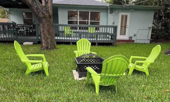 Tropic Isle House | Charming 3-bedroom house in lovely Delray Beach, minutes away from the beach.