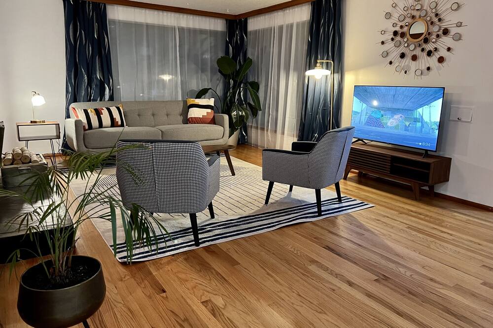 Photo of Livingroom in Holly Park