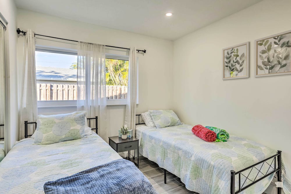 Photo of Bedroom in Tropic Palms