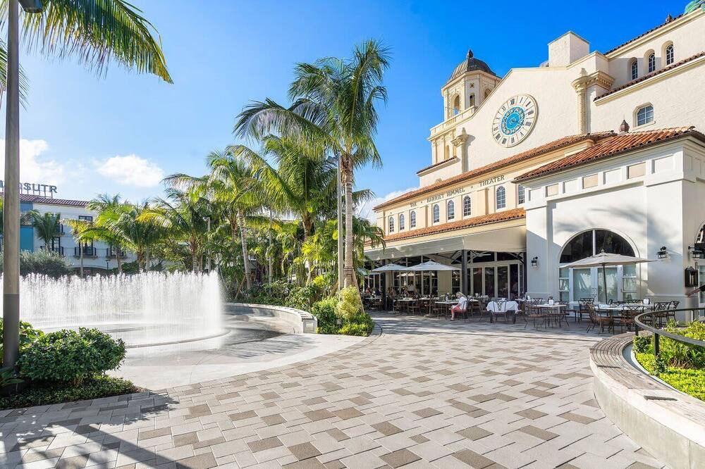 Photo of Outdoor in Poiciana Park II