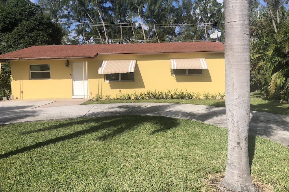 Photo of Outdoor in Boynton Beach