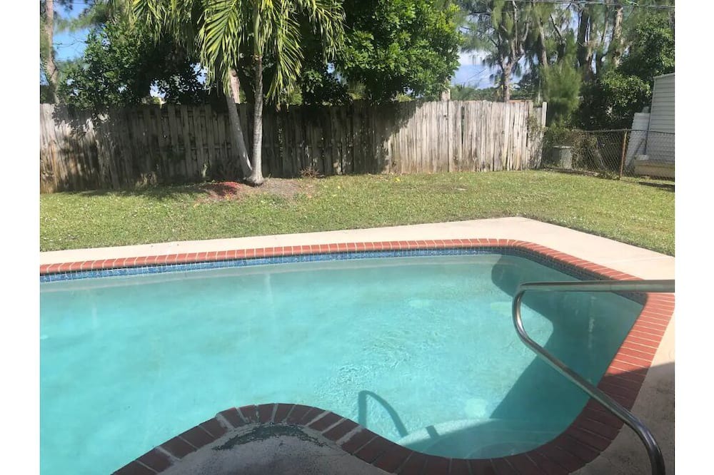 Photo of Outdoor in Boynton Beach