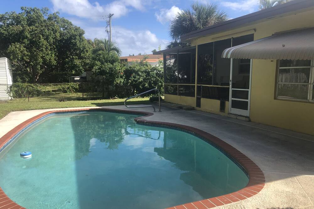 Photo of Outdoor in Boynton Beach