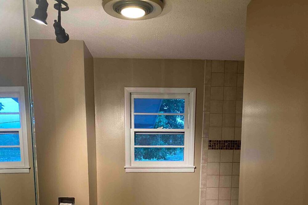 Photo of Bathroom in Bruno