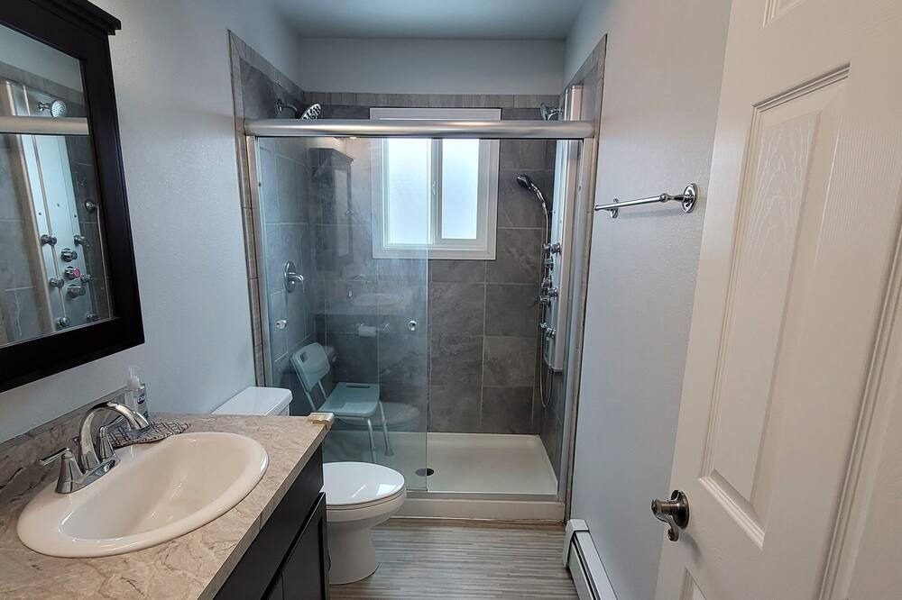 Photo of Bathroom in Russian Jack Park