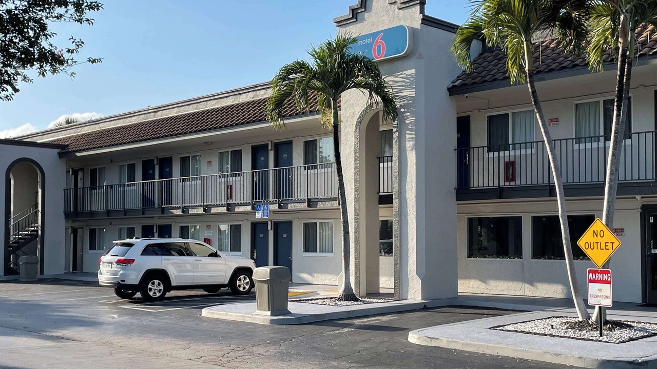 Photo of Outdoor in Riviera Beach