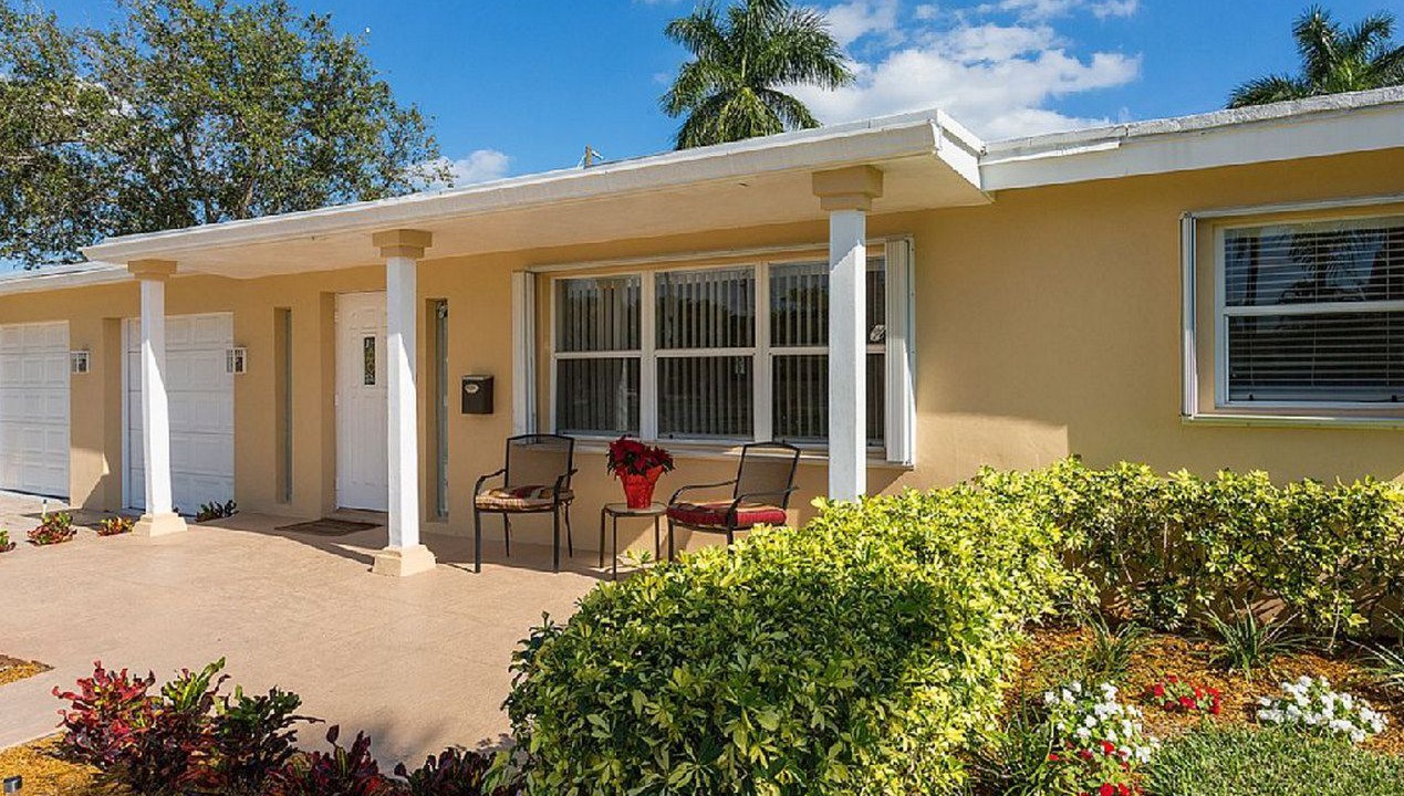 Photo of Outdoor in Beachway Estates