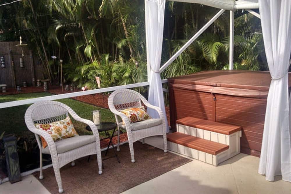 Photo of Outdoor in Boynton Beach